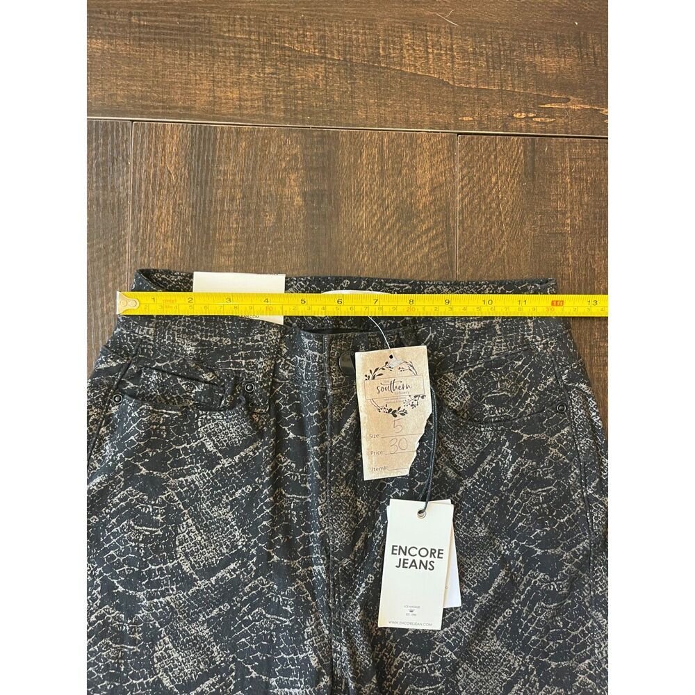 Encore Juniors Snake Print High Rise Stretch Skinny Pants Size 5 - Picture 4 of 5